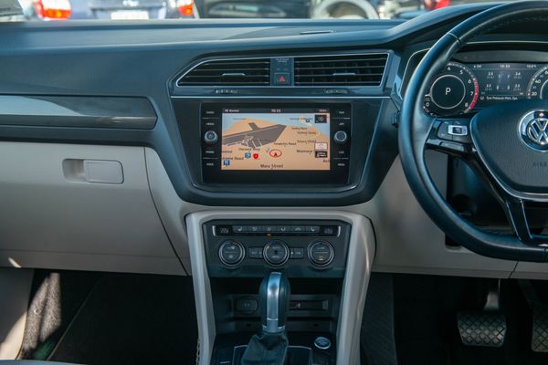 2017 Volkswagen Tiguan TSI Highline 4Motion Carousel 13