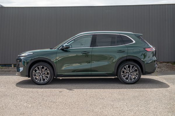 2026 Geely Starray EM-i Inspire Phev/At Carousel 5