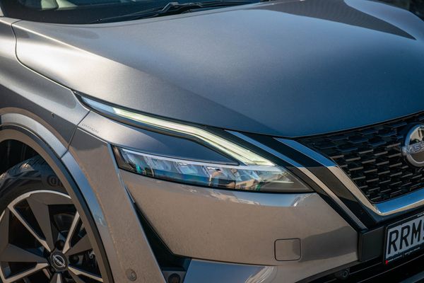 2024 Nissan Qashqai Ti-L 1.3Pt/6Cvt Carousel 2