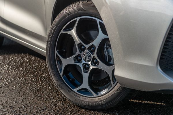 2026 MG 3 EXCITE HYBRID+ Carousel 4
