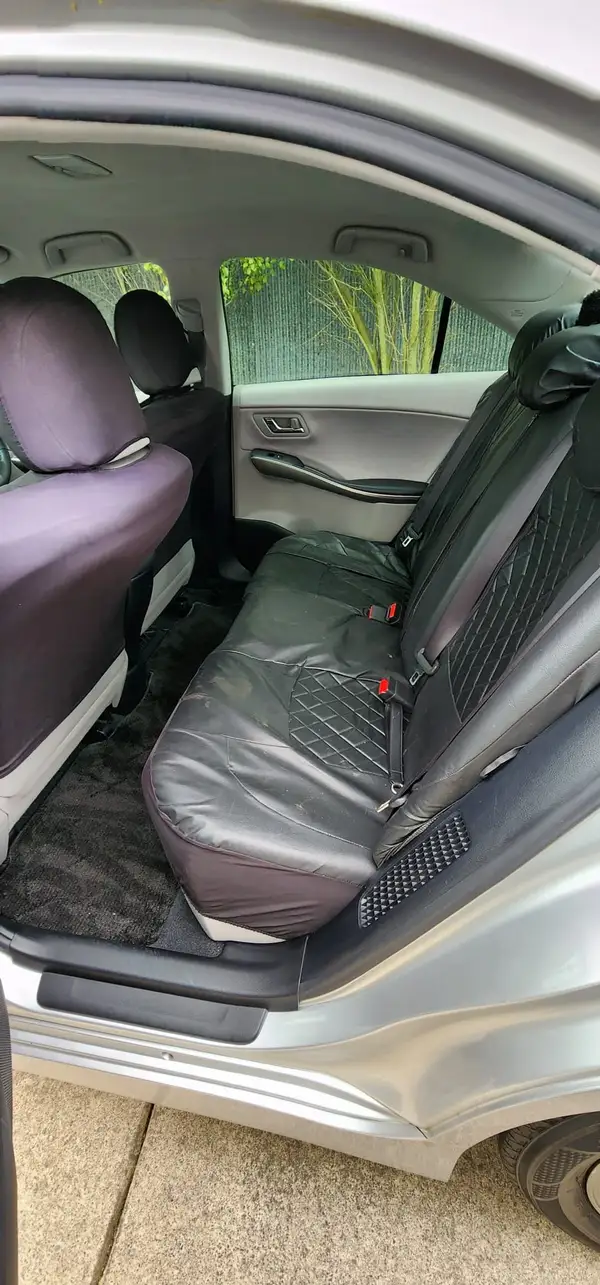 Toyota Sai 2010 Carousel 5
