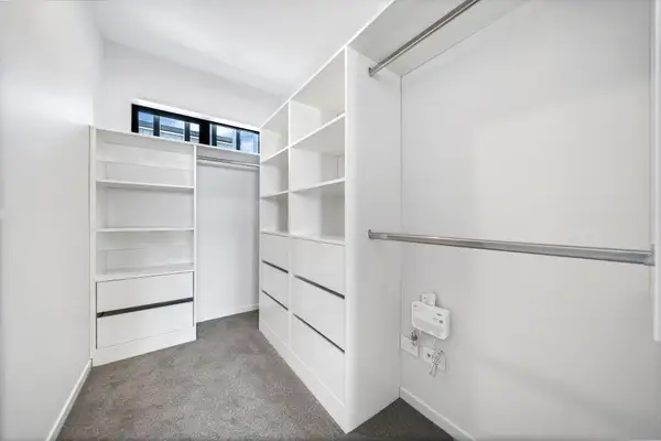 7D Sirius Place Botany Downs, Manukau City Carousel 3