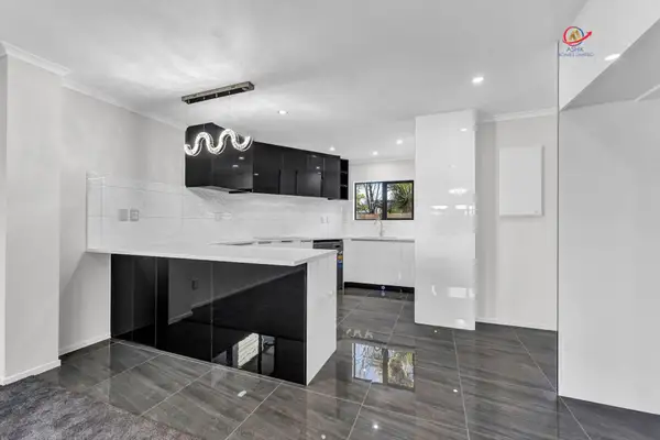 Property Detail