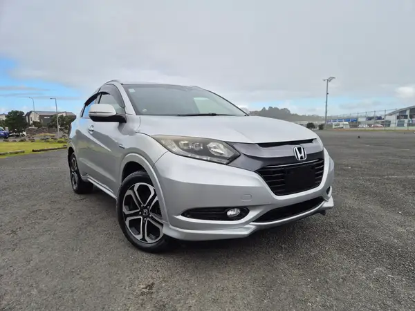2014 Honda Vezel Z Hybrid