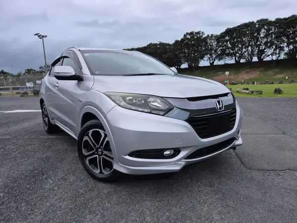 2015 Honda Vezel Z Hybrid