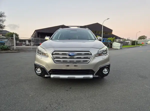 2015 Subaru Outback 2500cc Petrol Carousel 1