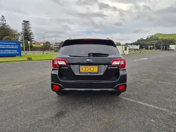 2015 Subaru Legacy Outback 90k - Kms | 2500cc Carousel 6