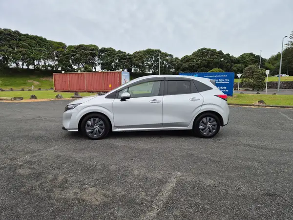 2022 Nissan Note E-Power (Hybrid) Carousel 8