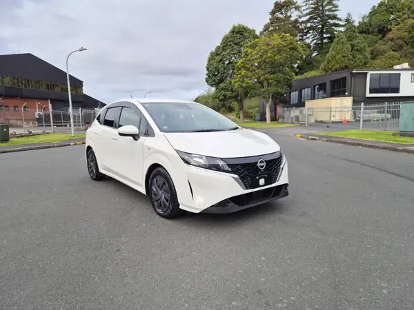 2021 Nissan Note E-Power Hybrid Carousel 5
