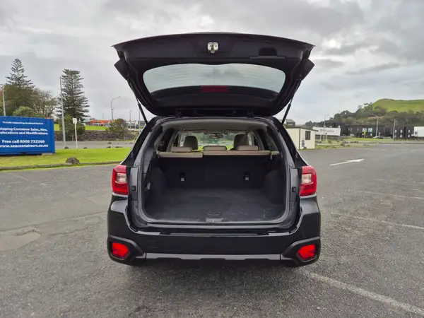 2015 Subaru Legacy Outback 90k - Kms | 2500cc Carousel 10