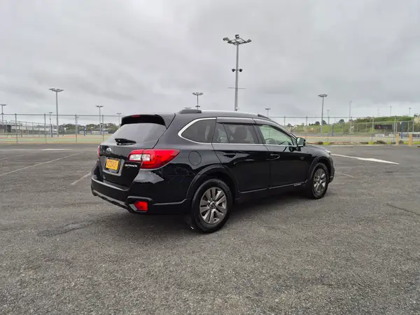 2015 Subaru Legacy Outback 90k - Kms | 2500cc Carousel 8