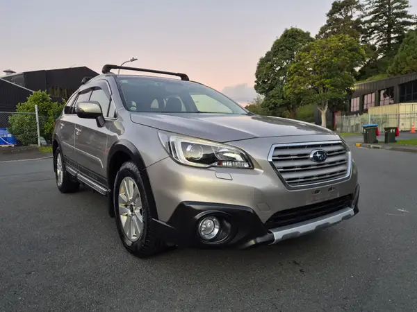 2015 Subaru Outback 2500cc Petrol Carousel 4