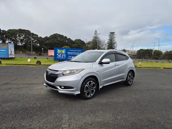 2014 Honda Vezel Z Hybrid Carousel 8