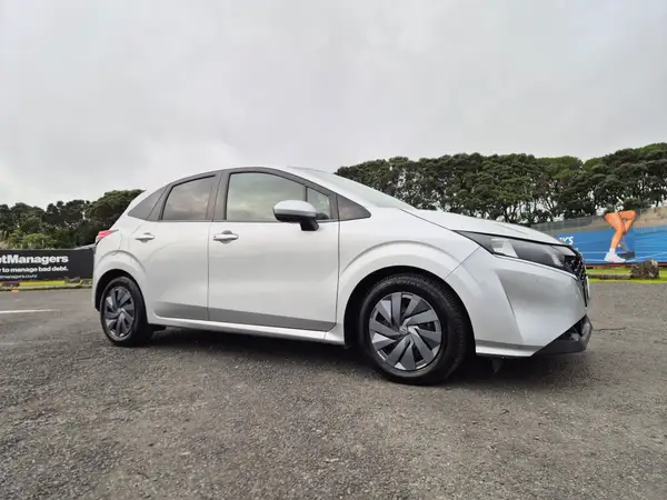 2022 Nissan Note E-Power (Hybrid) Carousel 11