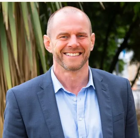 Mark Fountaine - agent Mark Fountaine