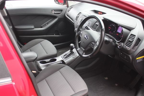 2015 Kia Cerato LX 1.8L Petrol Carousel 9