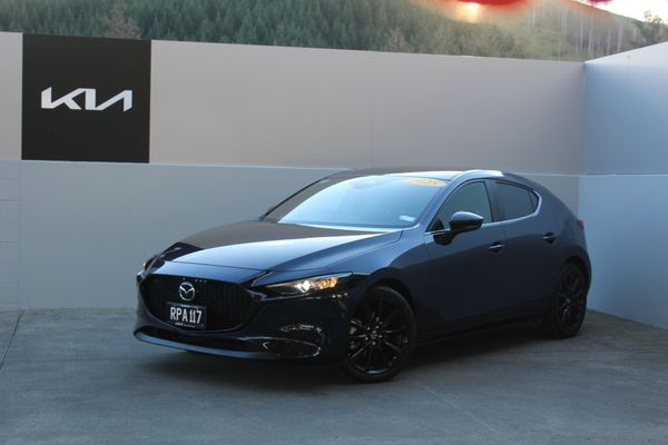 2025 Mazda 3 SP25 2.5 Auto Carousel 3