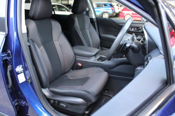 2024 Subaru Outback Sport 2.5 AWD Auto Carousel 8