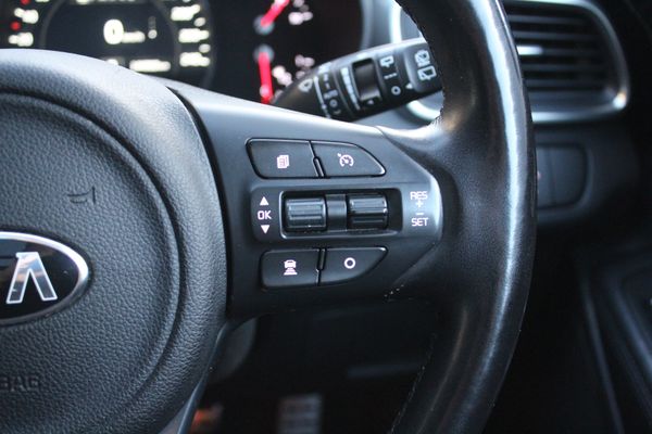 2015 Kia Sorento Premium 2.2 Turbo Diesel 4WD Carousel 10