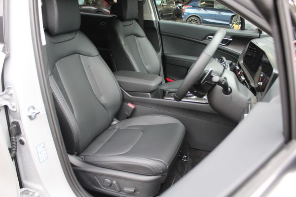 2026 Kia Sportage HEV Earth 2WD 1.6 Turbo Petrol Carousel 9
