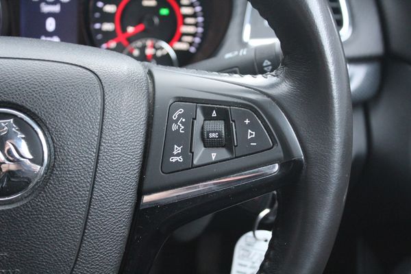 2013 Holden Commodore VF SV6 Carousel 12