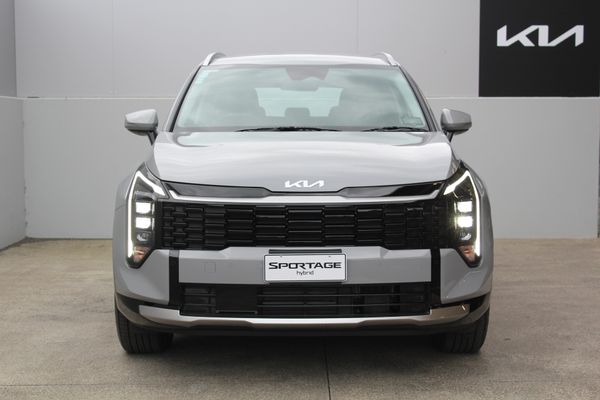 2026 Kia Sportage HYBRID HEV Light 1.6 Turbo AWD Carousel 6