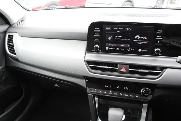 2026 Kia Seltos LX Plus 2.0 2WD SUV Carousel 12