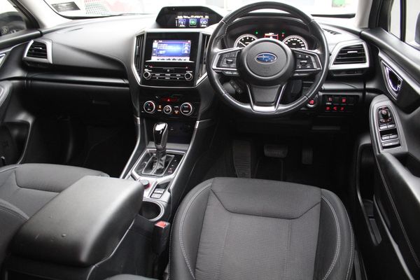 2018 Subaru Forester 2.5 AWD Auto Carousel 7