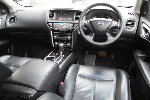 2017 Nissan Pathfinder ST-L 3.5 4WD Auto Carousel 7