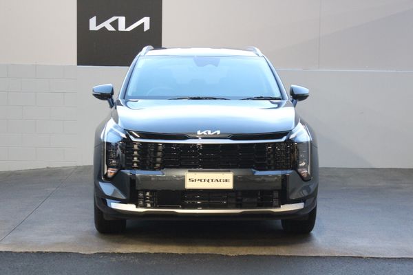 2026 Kia Sportage HEV Earth AWD 1.6T Petrol Carousel 5