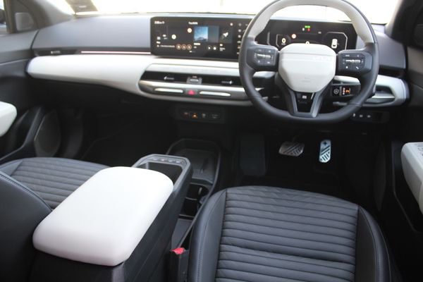 2026 Kia EV4 GT-Line 2WD LR Carousel 7