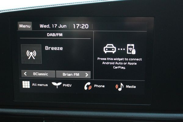 2023 Kia Niro PHEV Light 1.6L Carousel 14