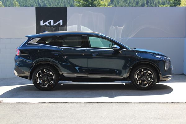 2026 Kia Sportage HEV Earth 2WD 1.6 Turbo Petrol Carousel 1