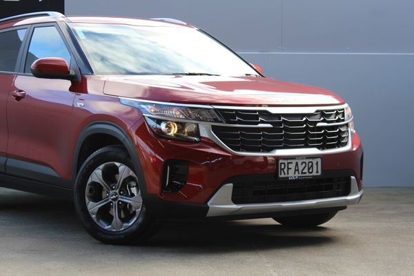2025 Kia Seltos LX 2.0 Auto Carousel 7