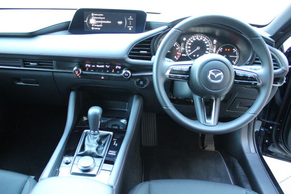 2025 Mazda 3 SP25 2.5 Auto Carousel 11