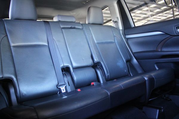 2015 Toyota Highlander GXL 3.5 V6 AWD Carousel 16
