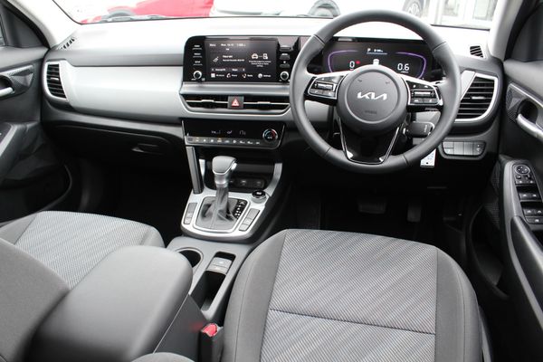 2026 Kia Seltos LX Plus 2.0 2WD SUV Carousel 8
