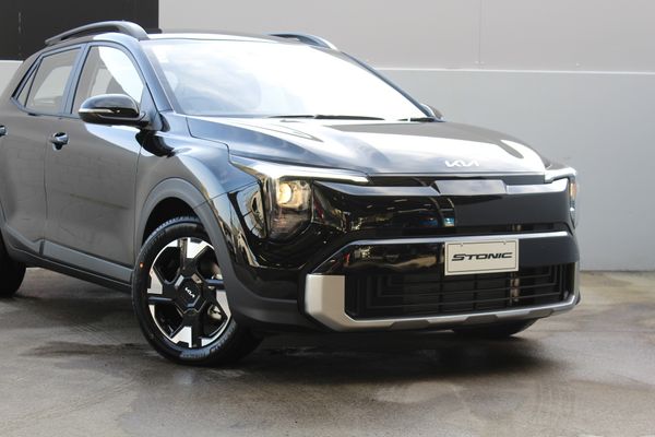 2026 Kia Stonic LX 1.0 Turbo Auto Carousel 6