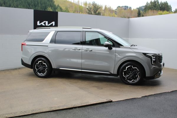 2025 Kia Carnival Deluxe 2.2L Turbo Diesel 8 Speed Auto Carousel 4