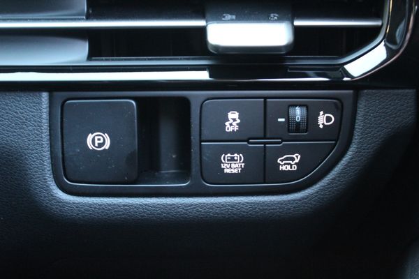 2025 Kia Sportage HEV Earth AWD 1.6 Turbo Petrol Carousel 15