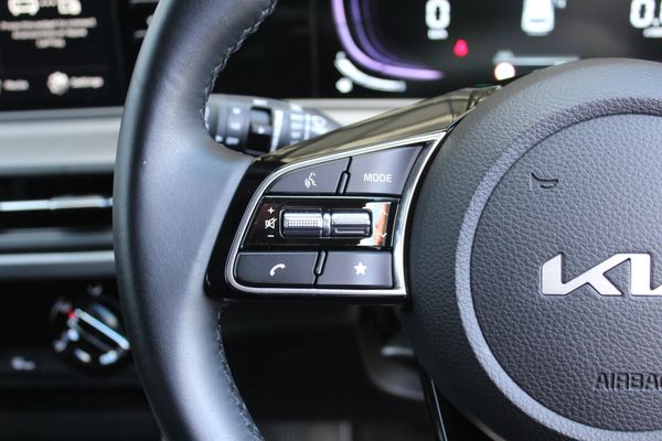 2025 Kia Seltos LX 2.0 Auto Carousel 10