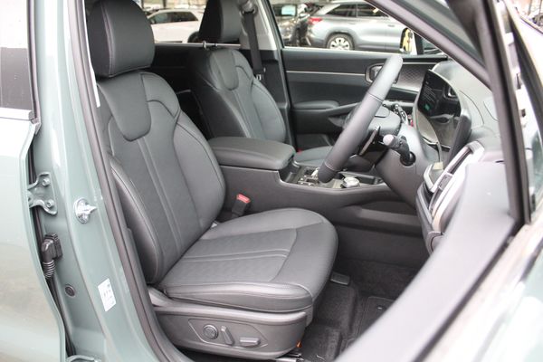 2026 Kia Sorento HEV Earth 1.6P AWD Carousel 8
