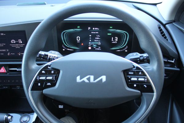 2023 Kia Niro PHEV Light 1.6L Carousel 13