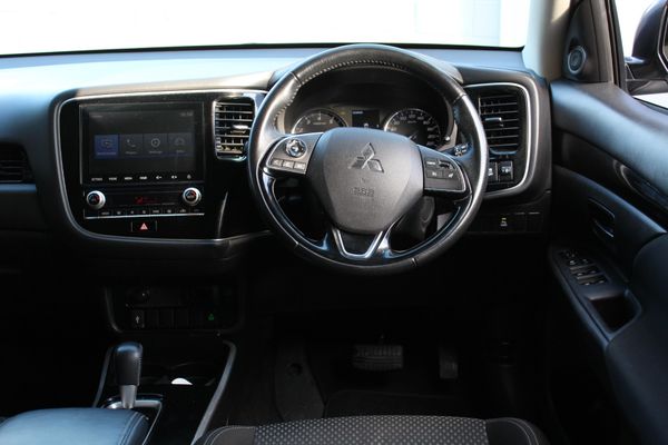 2020 Mitsubishi Outlander LS 2.4 4WD Auto Carousel 11