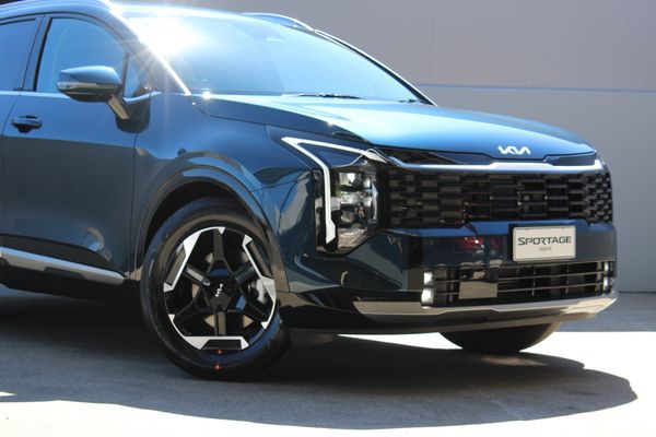 2026 Kia Sportage HEV Earth 2WD 1.6 Turbo Petrol Carousel 6