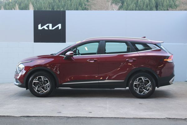 2022 Kia Sportage LX 2WD 2.0 Petrol Auto Carousel 5