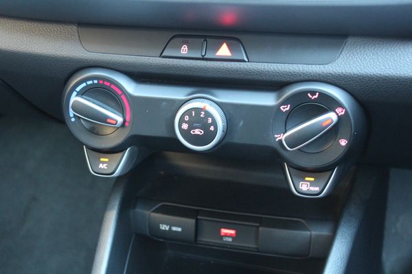 2025 Kia Stonic SX 1.0 Turbo Auto Carousel 15
