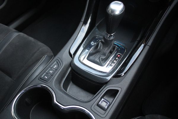 2013 Holden Commodore VF SV6 Carousel 16