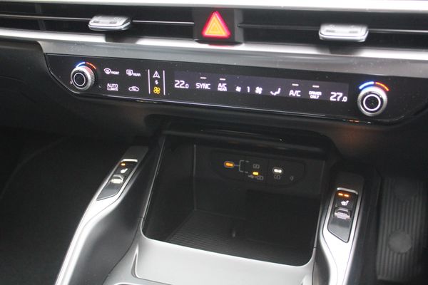 2026 Kia Sorento HEV Earth 1.6P AWD Carousel 14