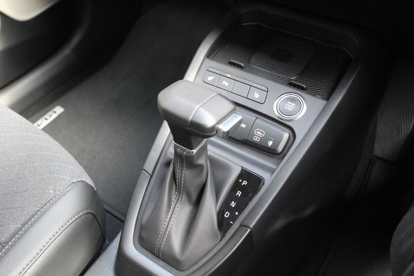 2026 Kia Stonic GT-LINE 1.0 Turbo Auto Carousel 10
